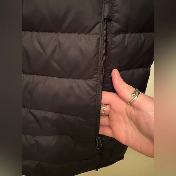 Columbia Men’s Puffer Jacket - Picture 5 of 8